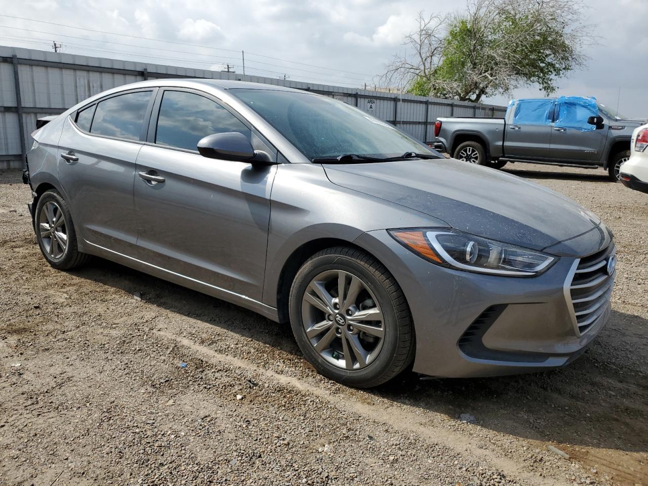 2018 HYUNDAI ELANTRA SE - Фото 4