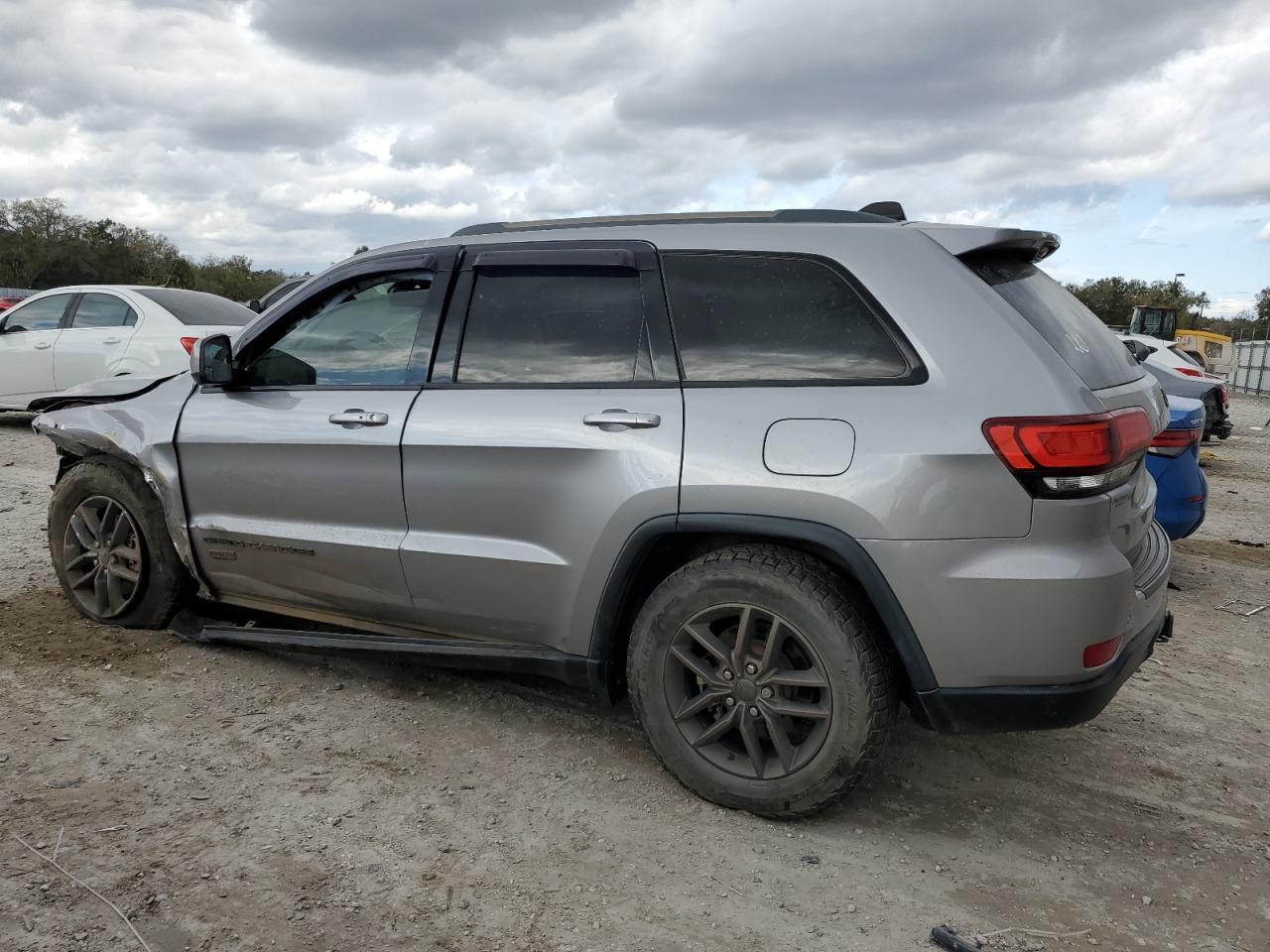 2016 JEEP GRAND CHER - Фото 2