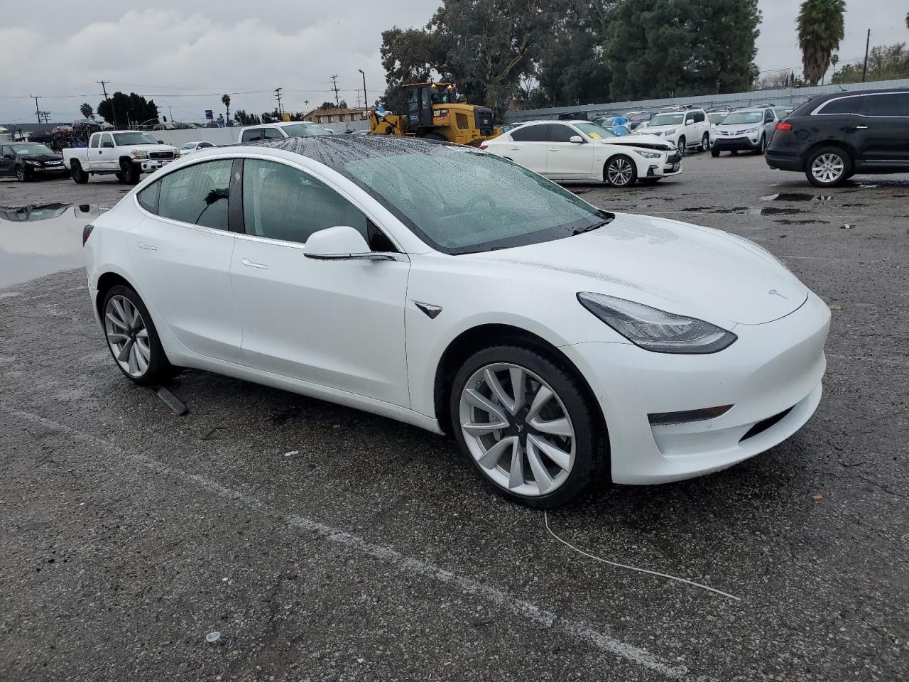2019 TESLA MODEL 3 - Image 4