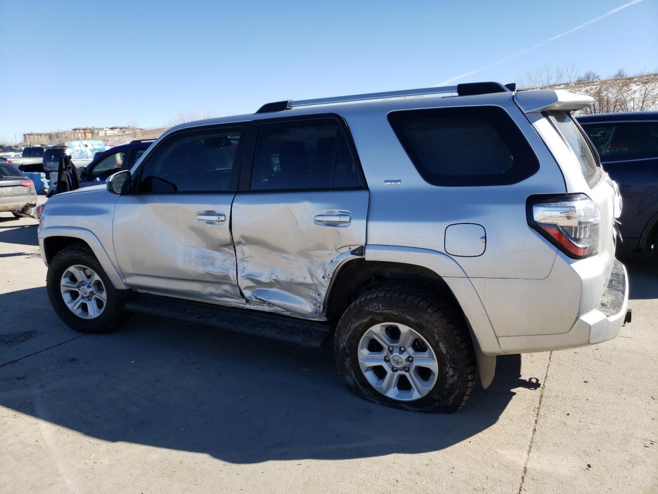 2022 TOYOTA 4RUNNER SR - Image 2