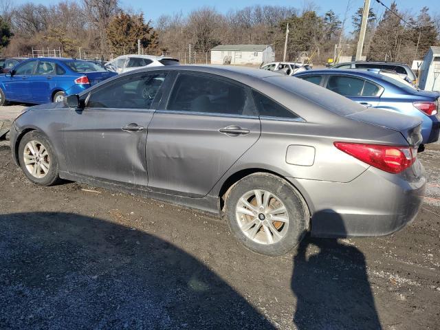 2011 Hyundai Sonata Gls - Image 2
