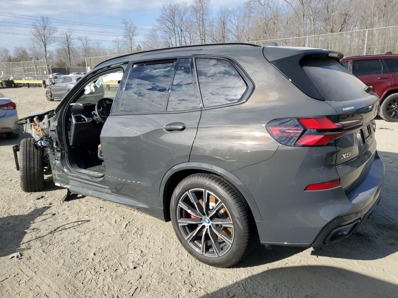 2024 BMW X5 XDRIVE5 - Image 2