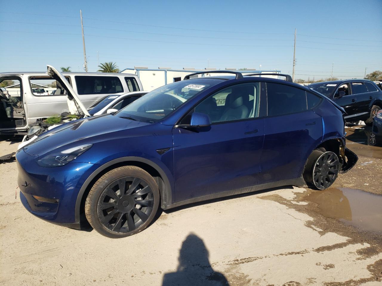 2023 TESLA MODEL Y