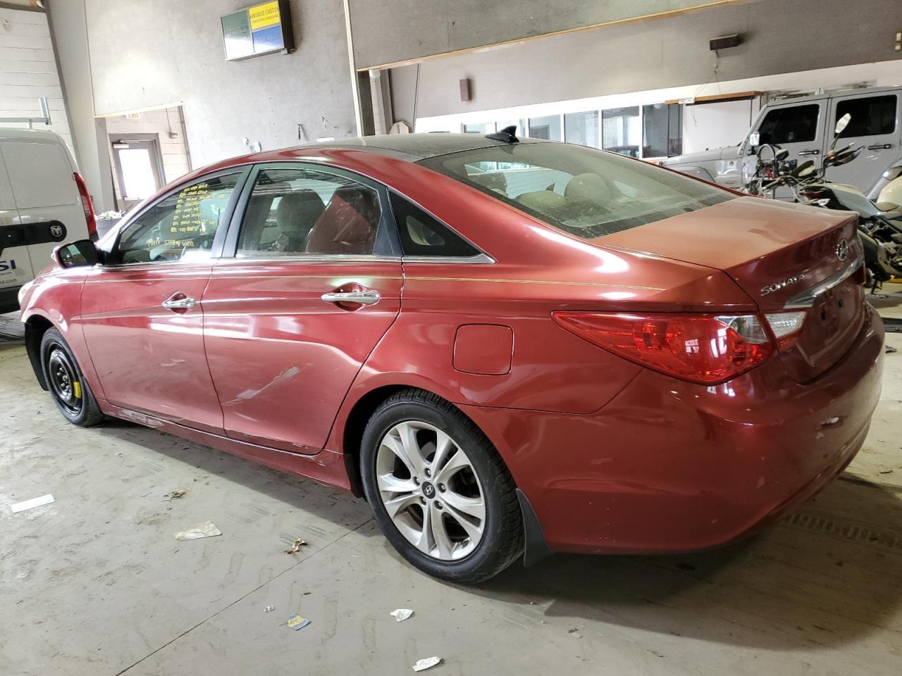 2013 HYUNDAI SONATA SE - Фото 2
