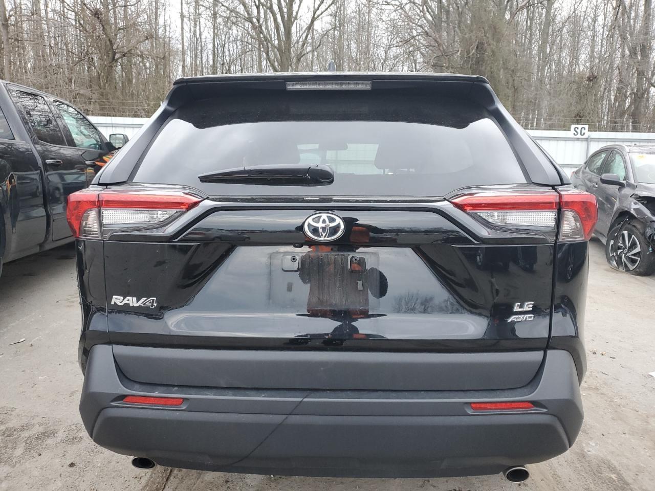 2023 TOYOTA RAV4 LE - Image 6