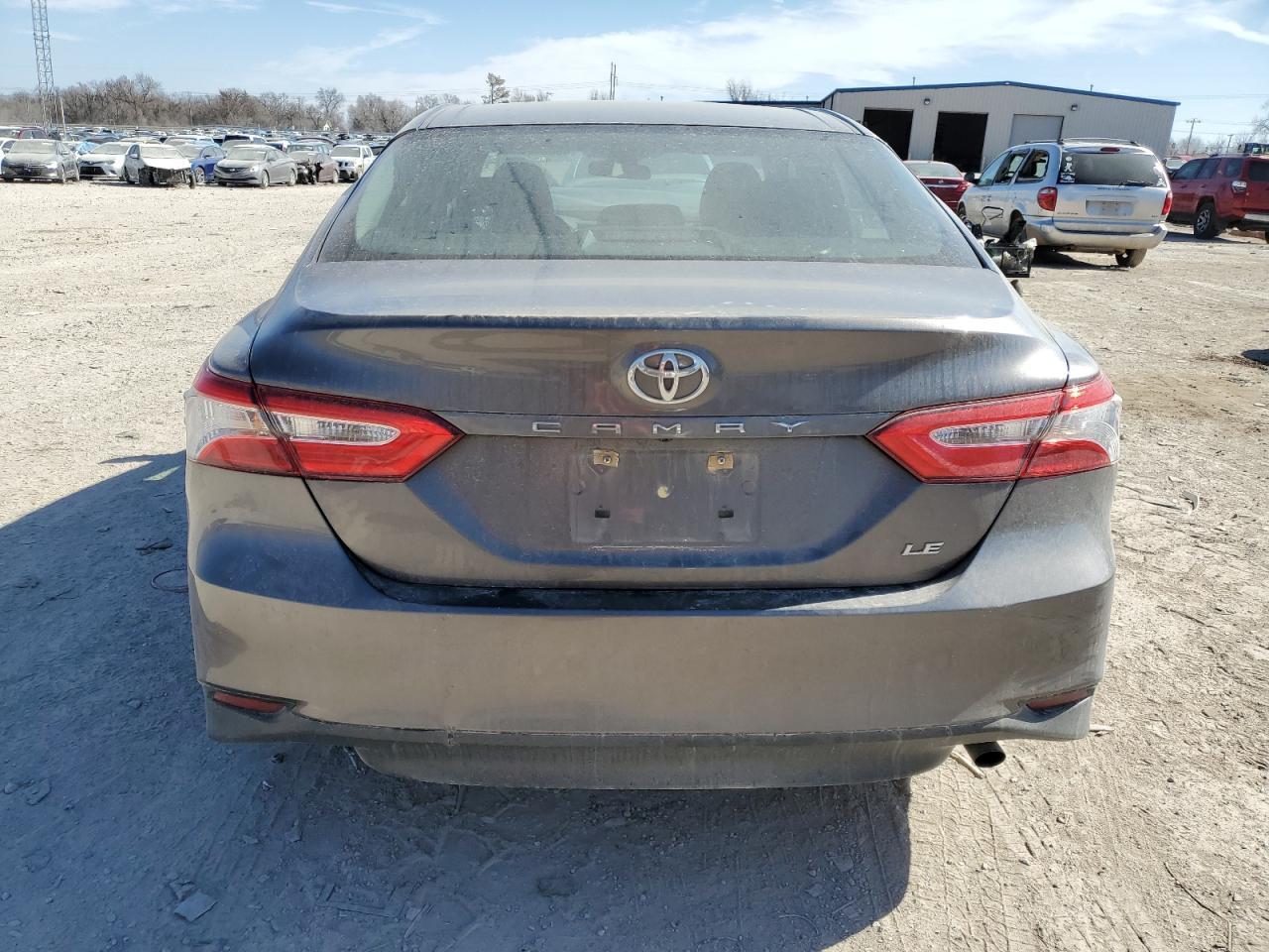 2018 TOYOTA CAMRY L - Image 6