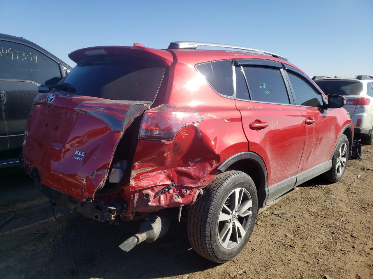 2017 TOYOTA RAV4 XLE - Фото 3