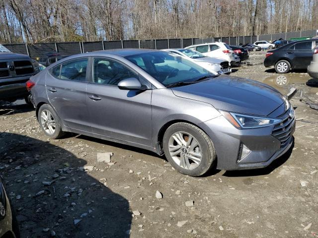 2019 Hyundai Elantra Sel - Image 4