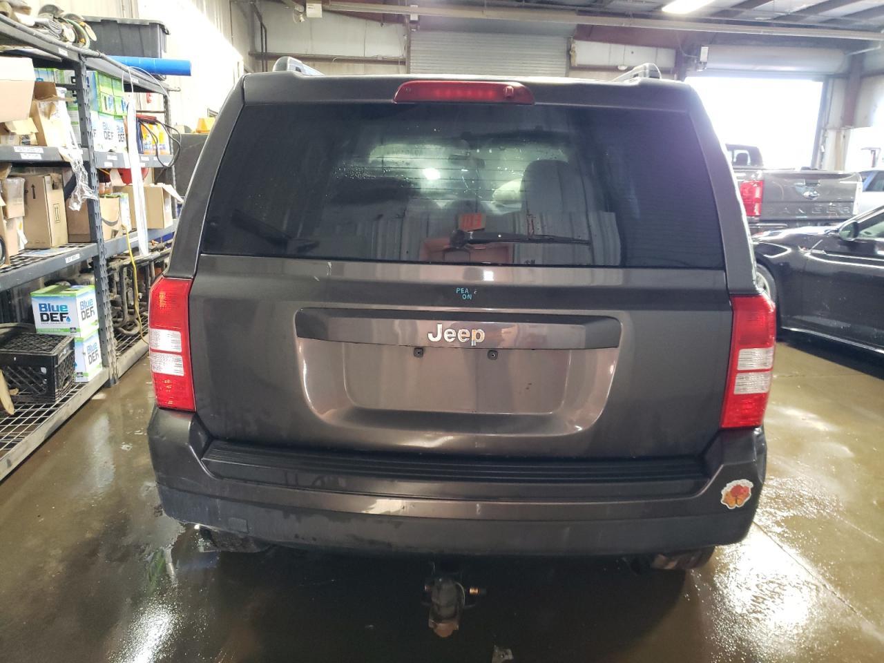 2014 JEEP PATRIOT SP - Image 6