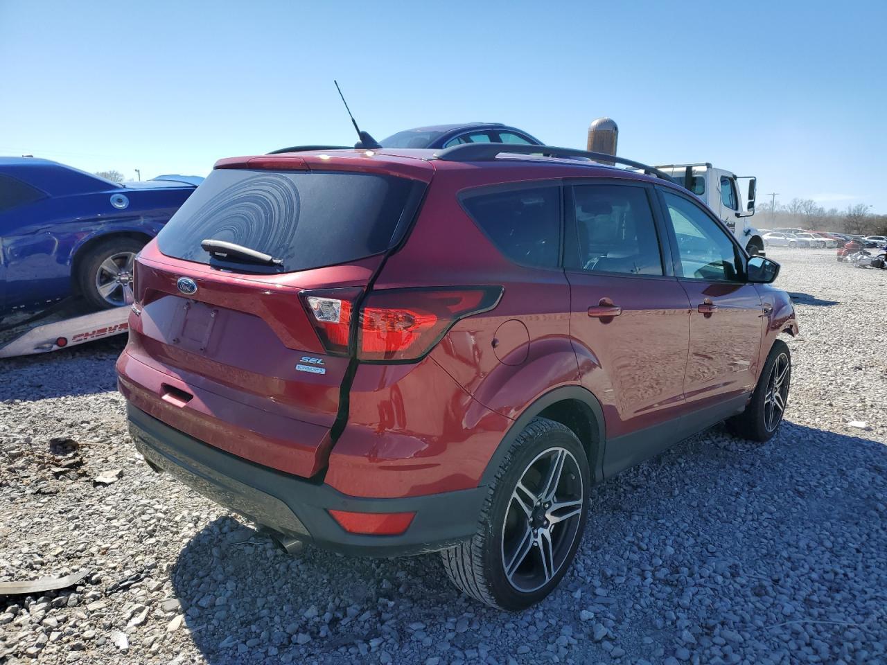 2019 FORD ESCAPE SEL - Фото 3