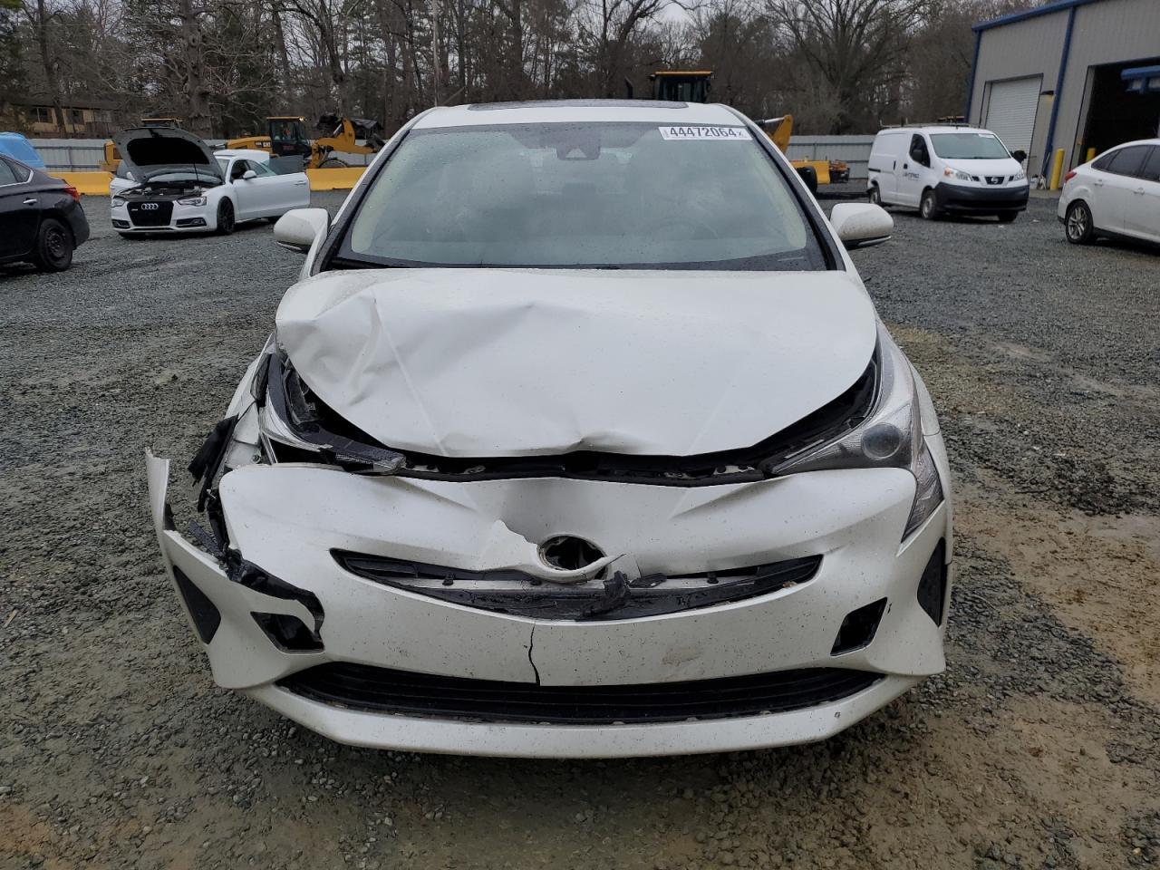 2016 TOYOTA PRIUS - Image 5