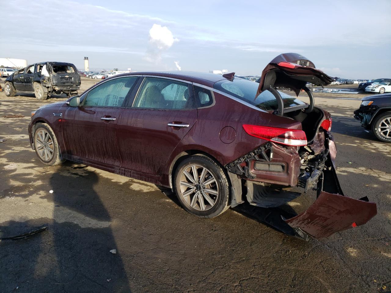 2019 KIA OPTIMA LX - Фото 2