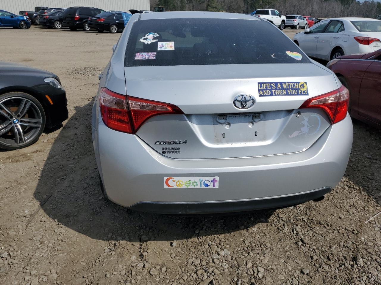 2018 TOYOTA COROLLA L - Image 6