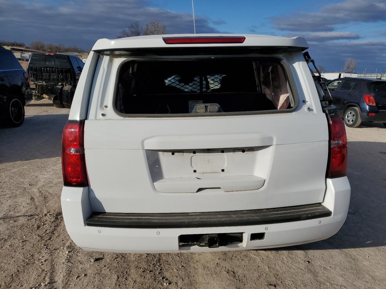 2019 CHEVROLET TAHOE POLI - Фото 6