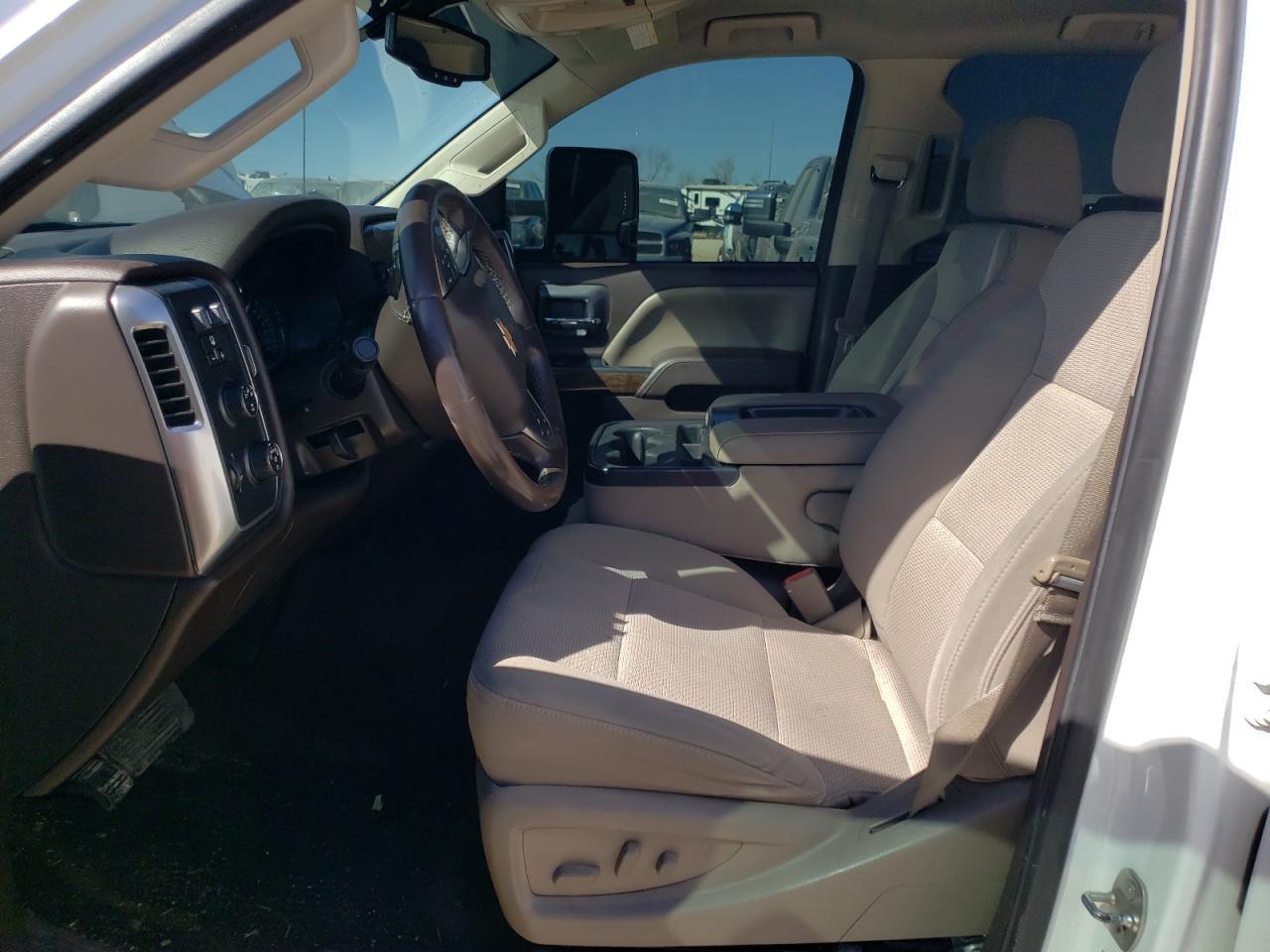 2016 CHEVROLET SILVERADO - Image 7
