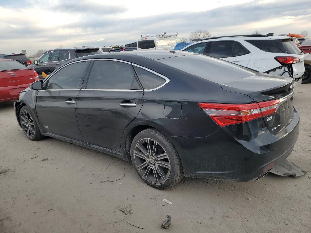 2015 TOYOTA AVALON XLE - Image 2
