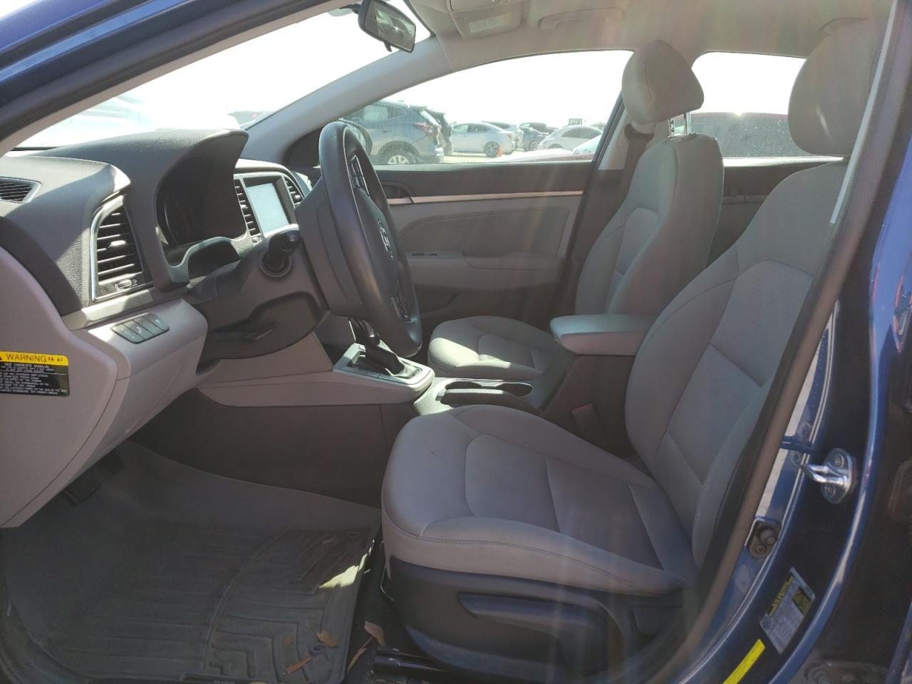 2018 HYUNDAI ELANTRA SE - Фото 7