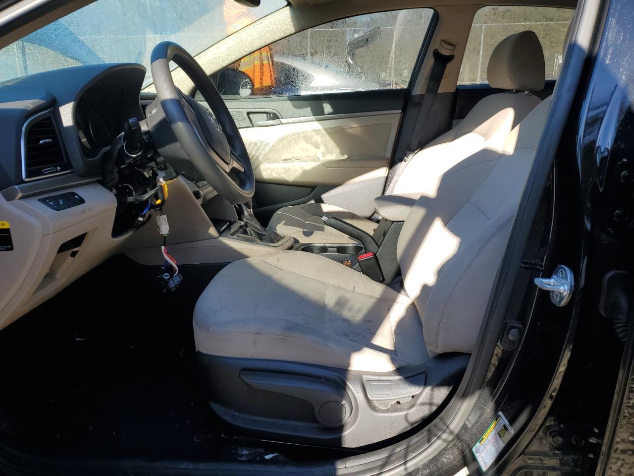 2018 HYUNDAI ELANTRA SE - Image 7