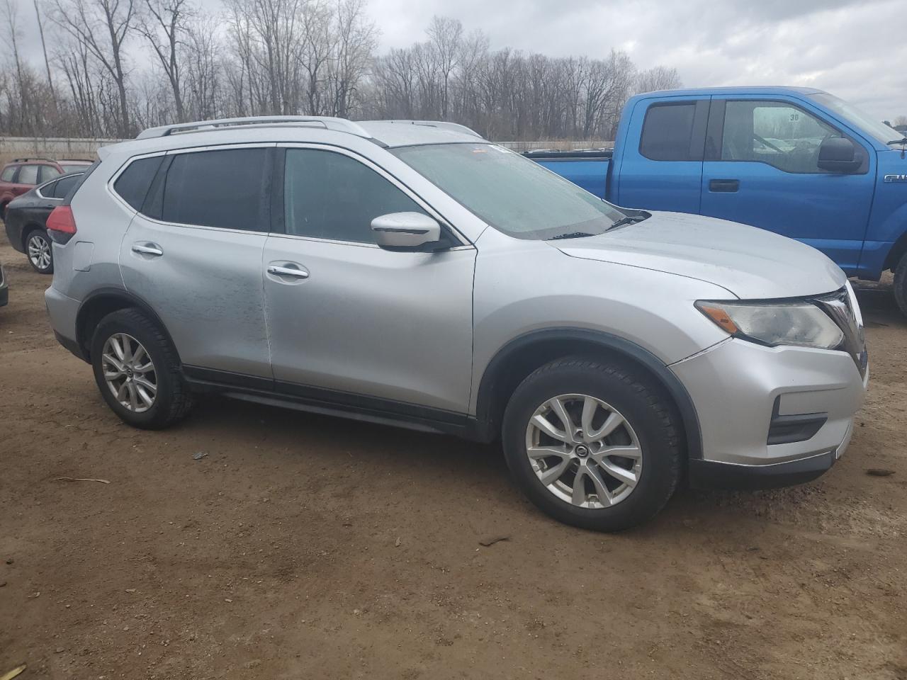 2017 NISSAN ROGUE S - Фото 4