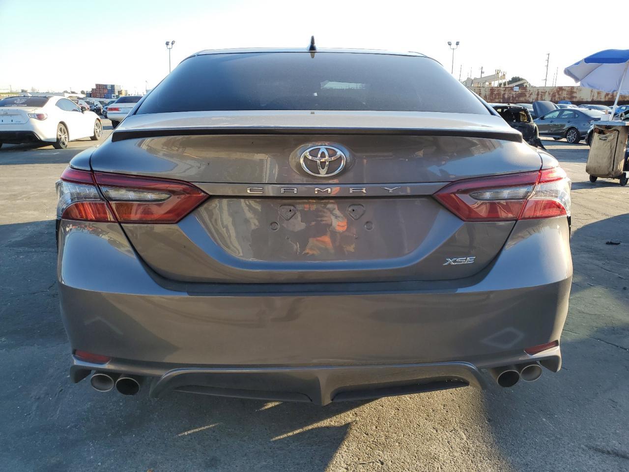 2021 TOYOTA CAMRY XSE - Фото 6