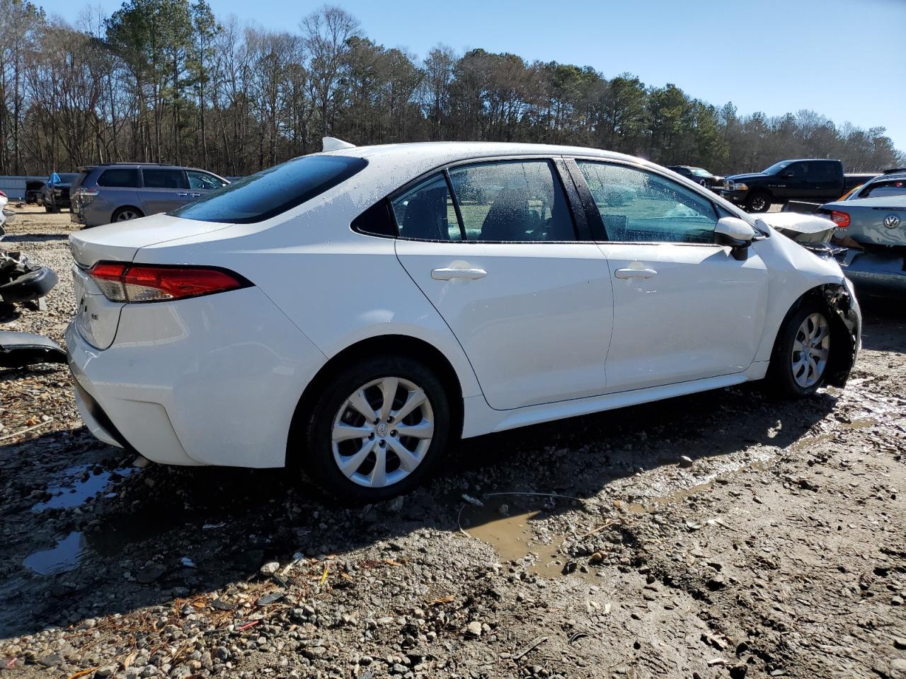 2021 TOYOTA COROLLA LE - Фото 3