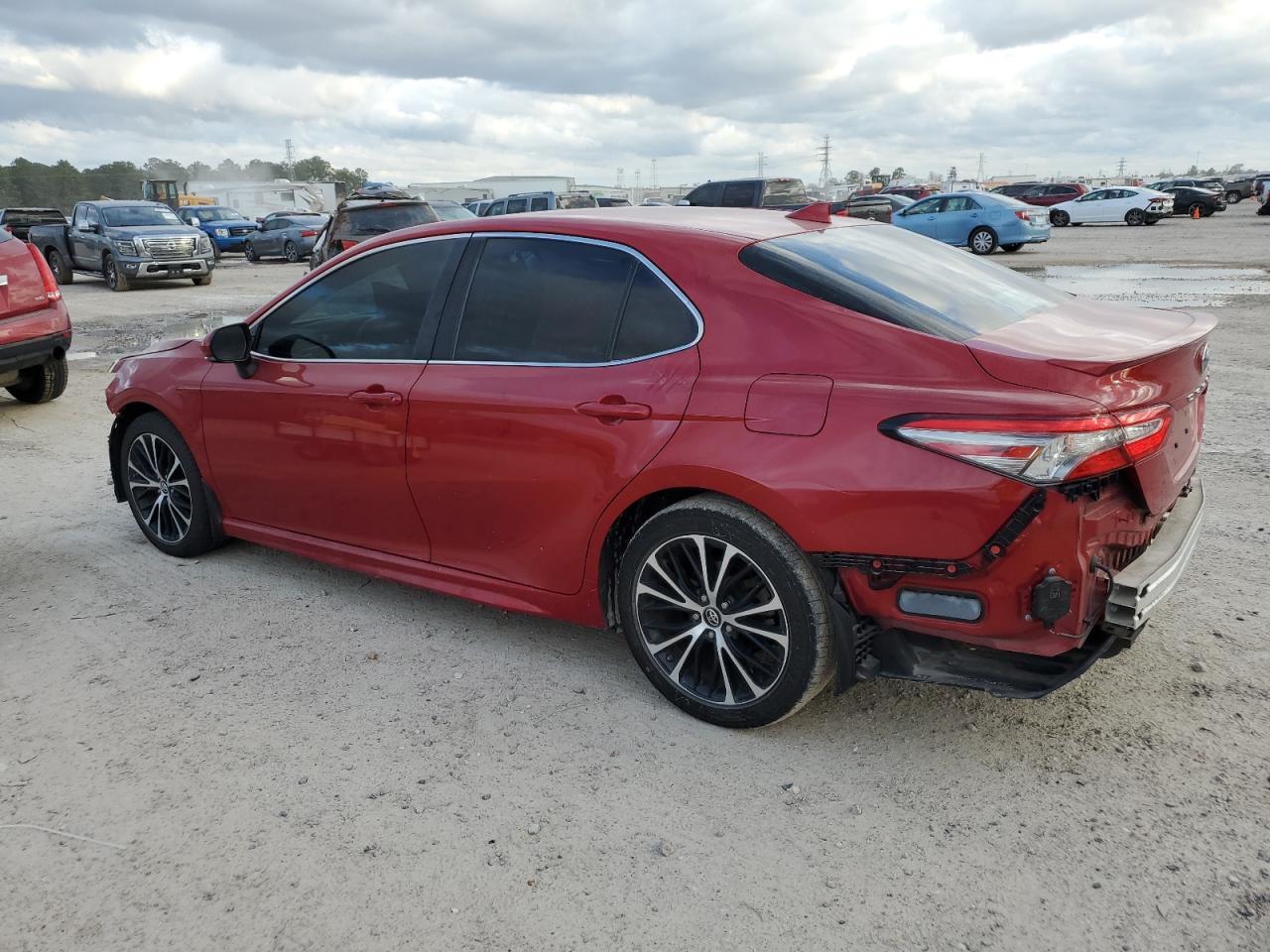 2019 TOYOTA CAMRY L - Фото 2
