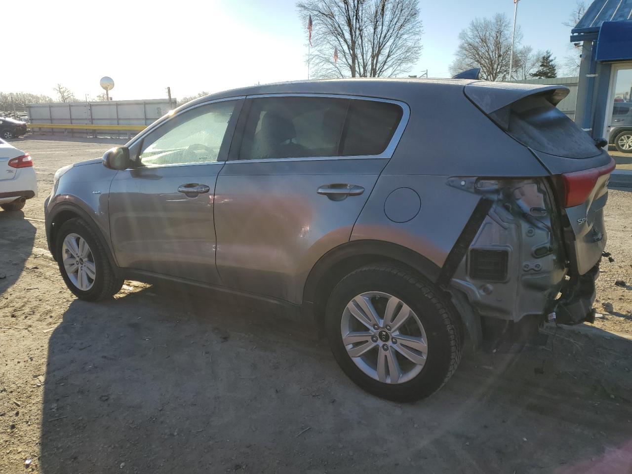 2017 KIA SPORTAGE L - Image 2