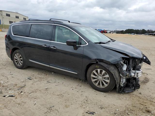 2017 Chrysler Pacifica Touring L - Фото 4