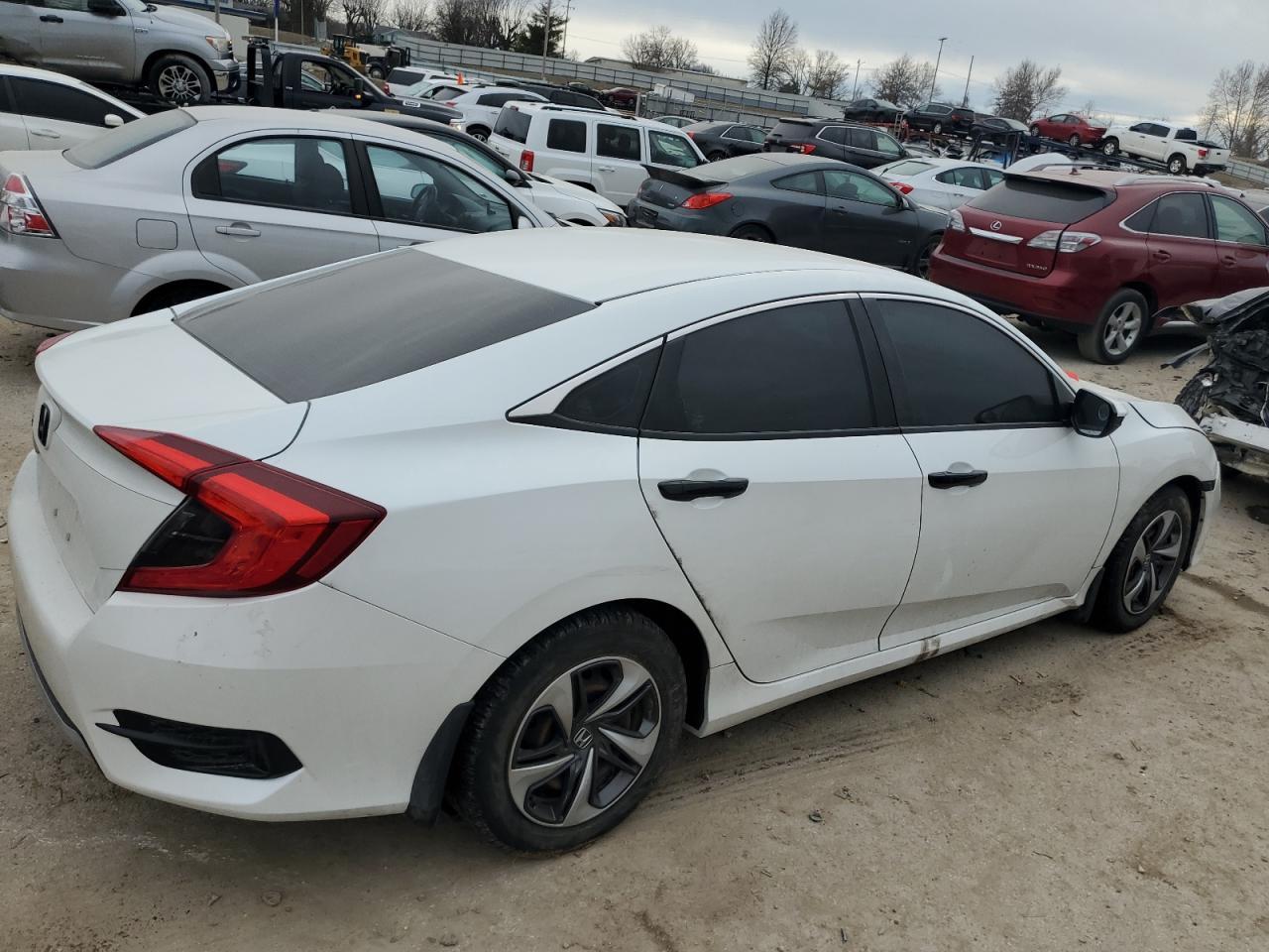 2019 HONDA CIVIC LX - Image 3