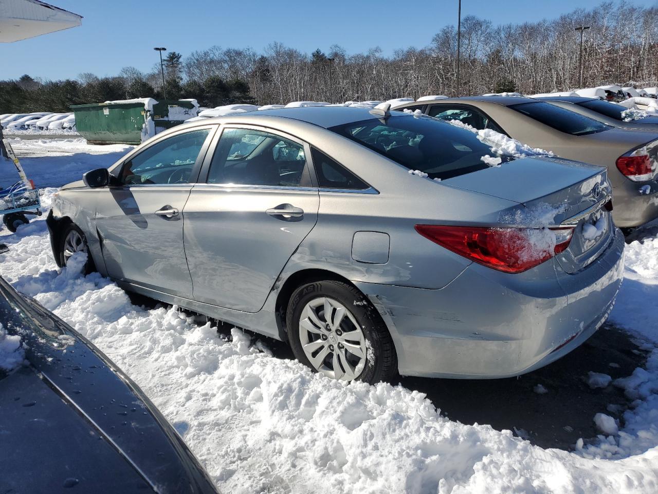2011 HYUNDAI SONATA GLS - Image 2