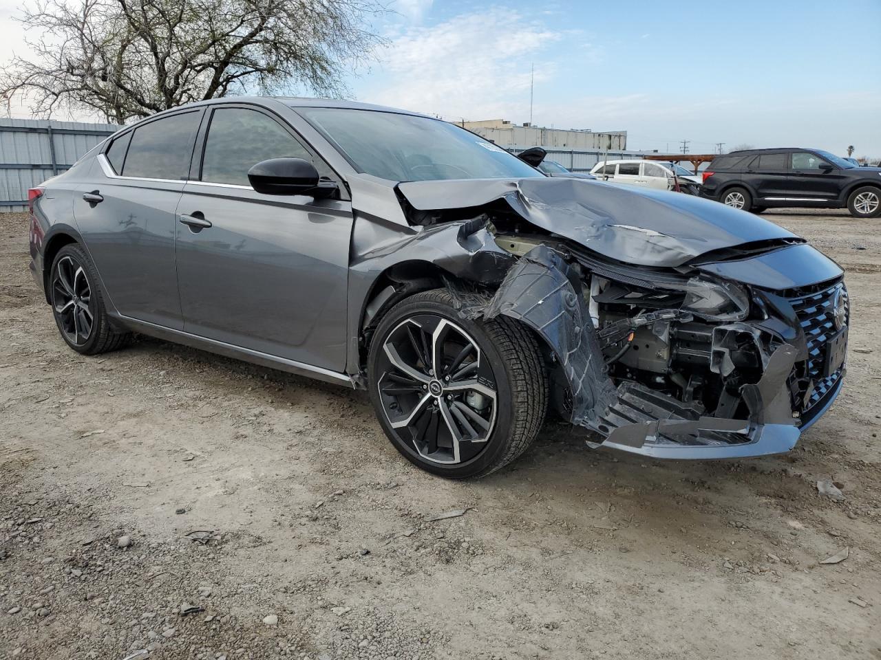 2024 NISSAN ALTIMA SR - Фото 4