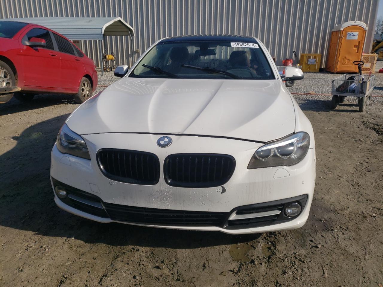 2016 BMW 528 I - Фото 5