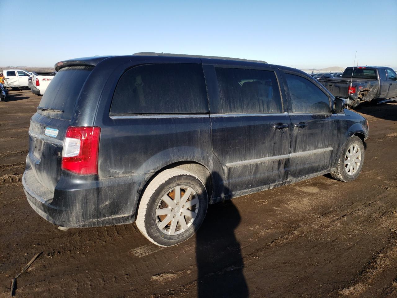 2014 CHRYSLER TOWN & COU - Фото 3