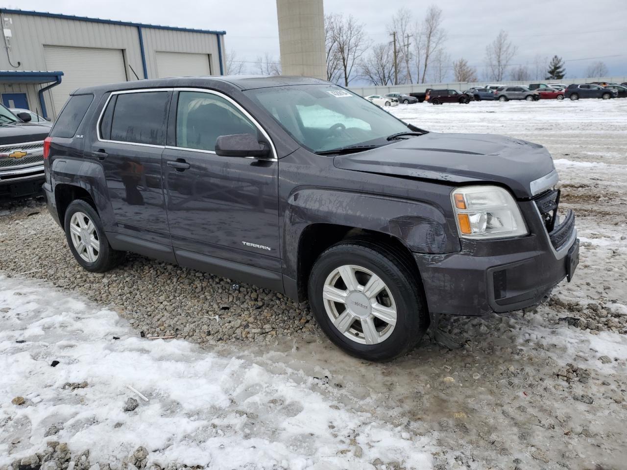 2016 GMC TERRAIN SL - Image 4