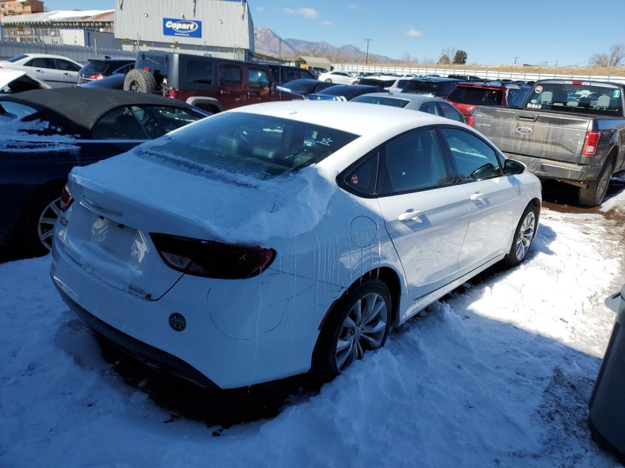 2015 CHRYSLER 200 S - Фото 3