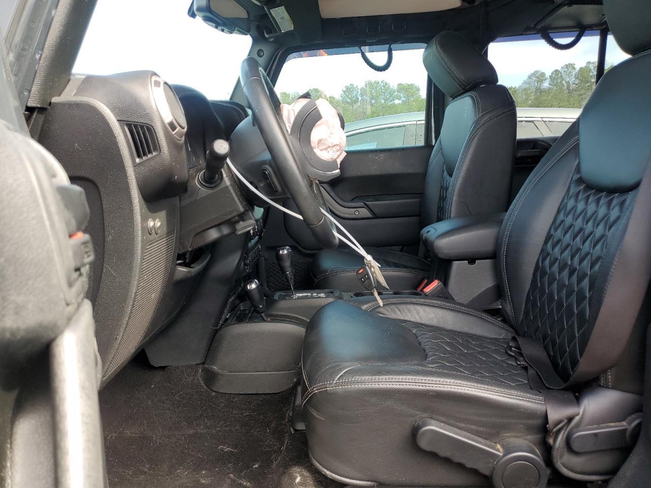 2017 JEEP WRANGLER U - Фото 7