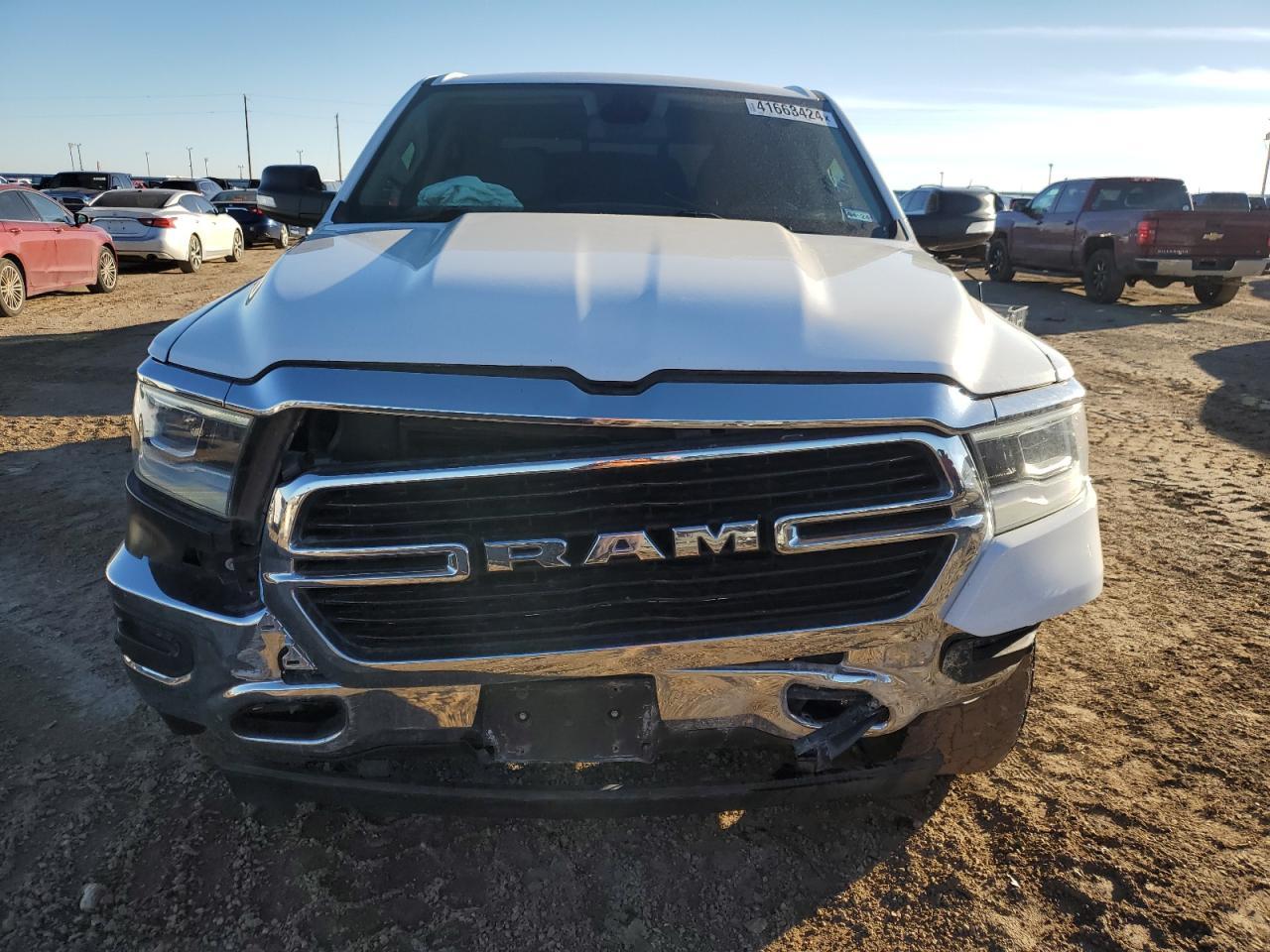 2019 RAM 1500 BIG H - Фото 5