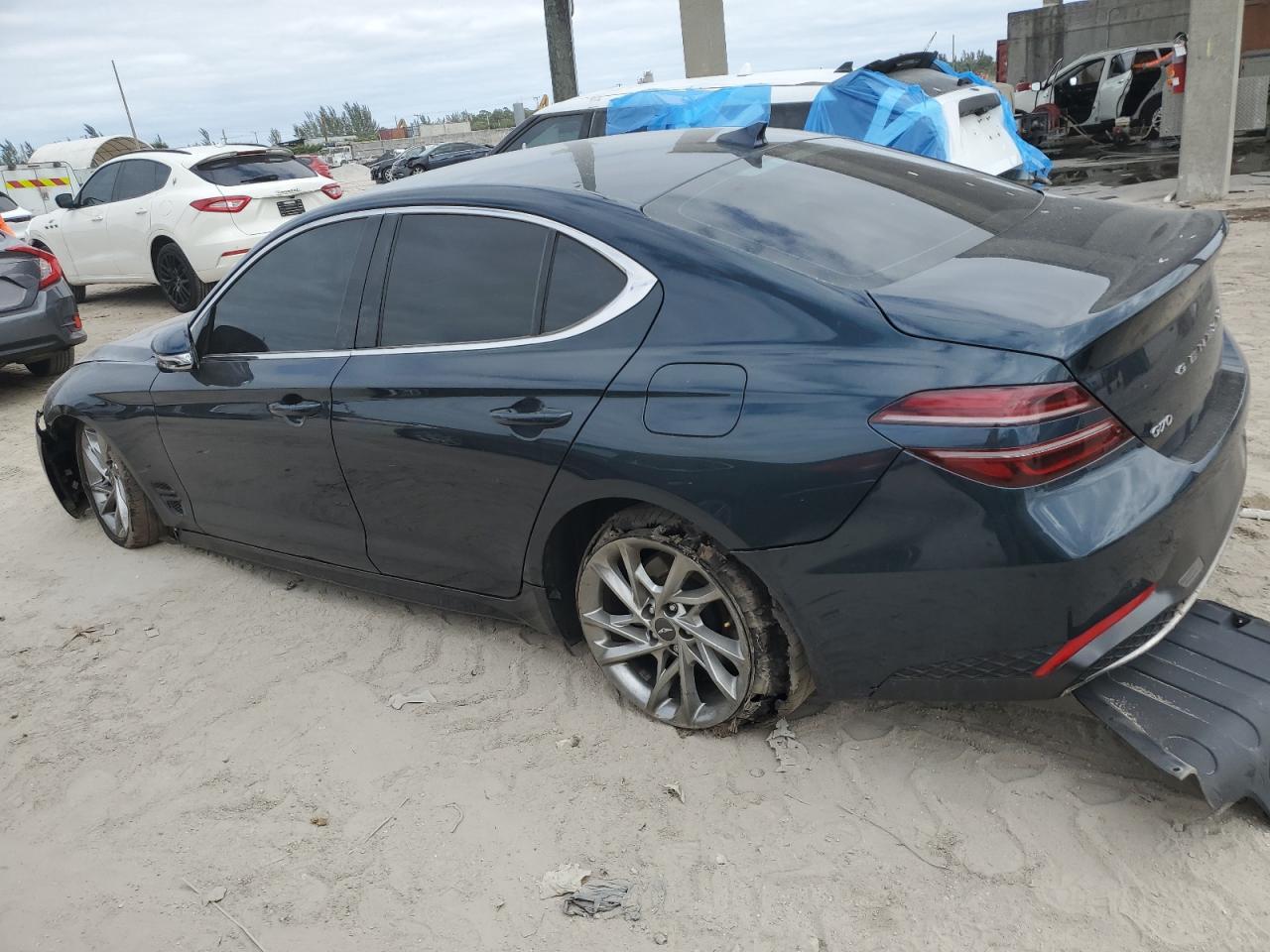 2022 GENESIS G70 BASE - Image 2