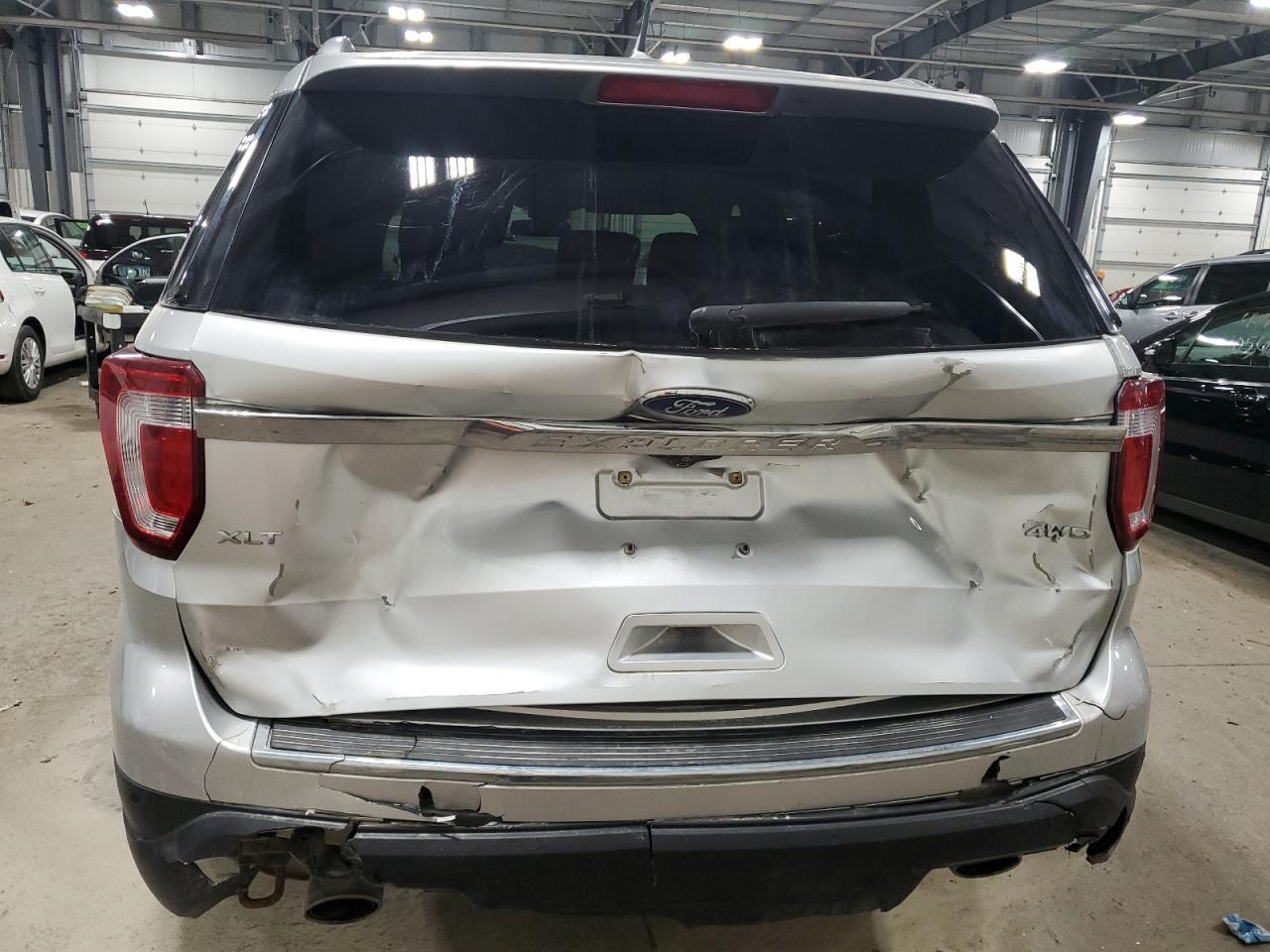 2018 FORD EXPLORER X - Фото 6