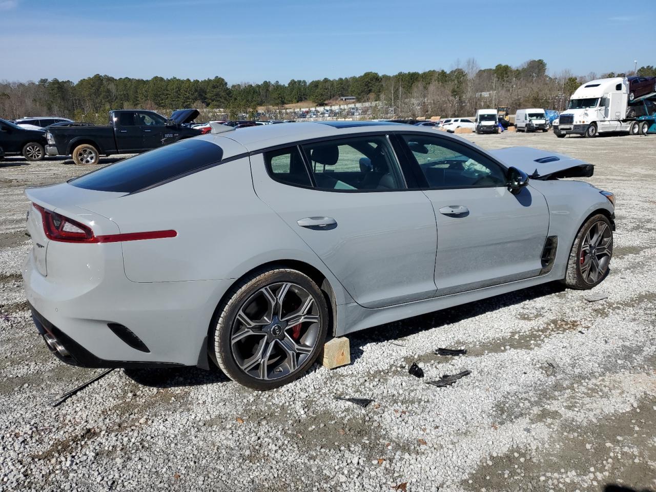 2019 KIA STINGER GT - Фото 3