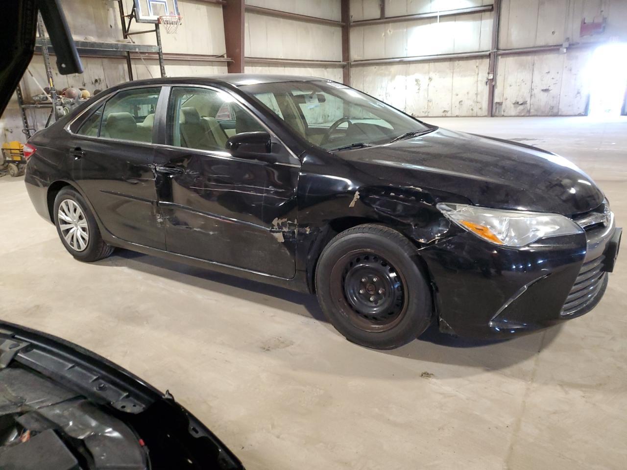 2016 TOYOTA CAMRY LE - Фото 4