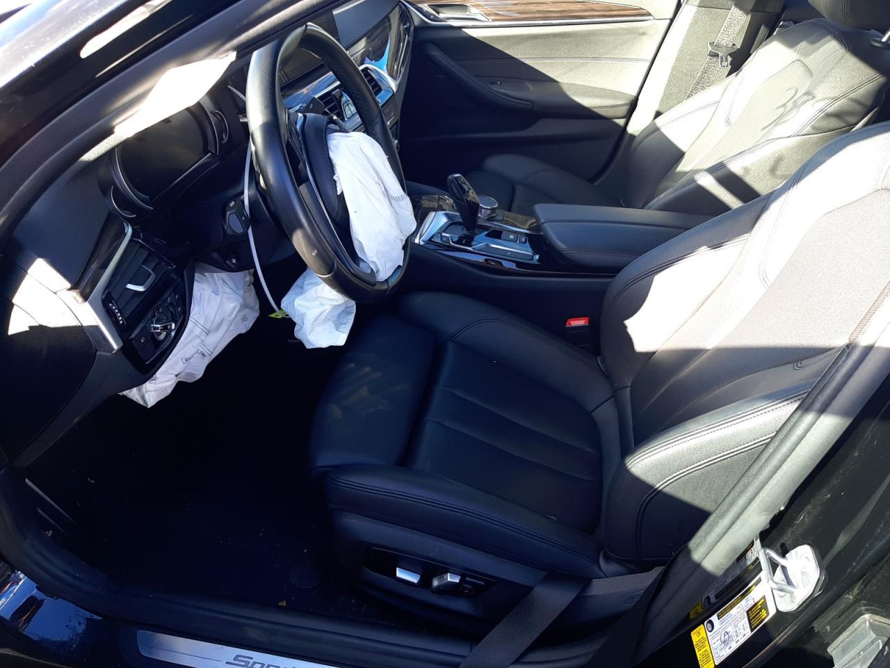 2018 BMW 530 I - Фото 7