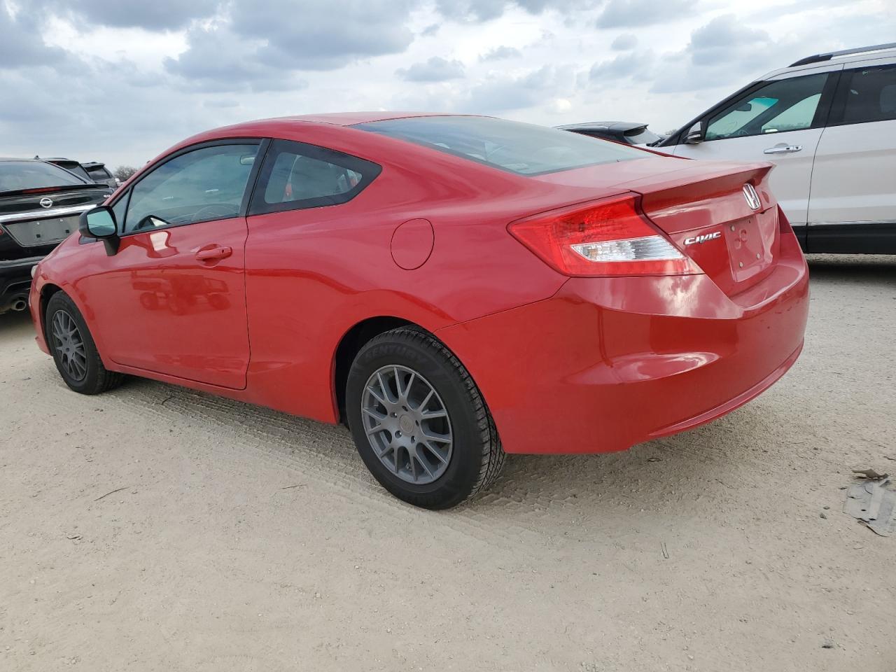 2013 HONDA CIVIC LX - Image 2