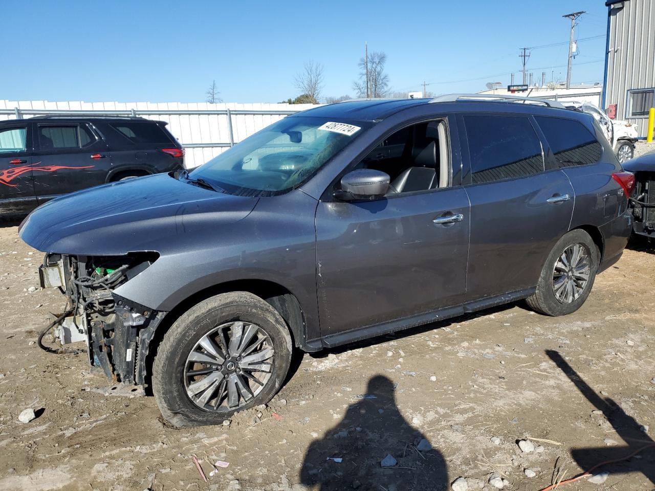 2017 NISSAN PATHFINDER