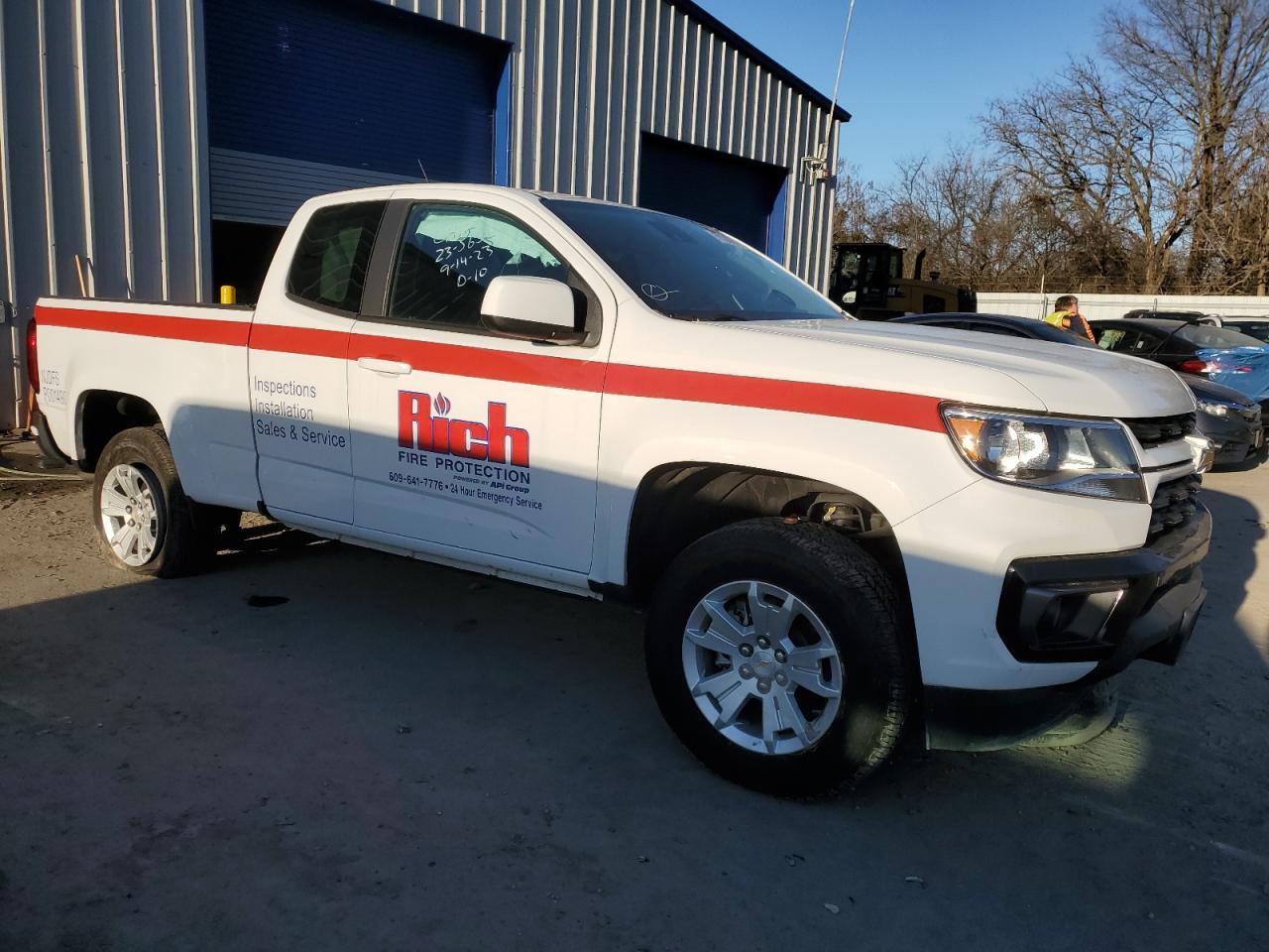 2022 CHEVROLET COLORADO L - Image 4