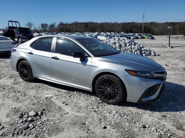2021 Toyota Camry Se - Фото 4