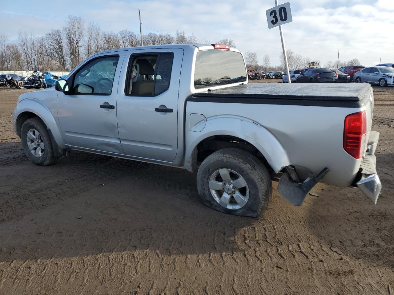 2012 NISSAN FRONTIER S - Фото 2