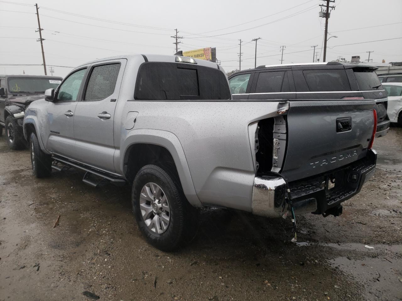 2019 TOYOTA TACOMA DOU - Фото 6