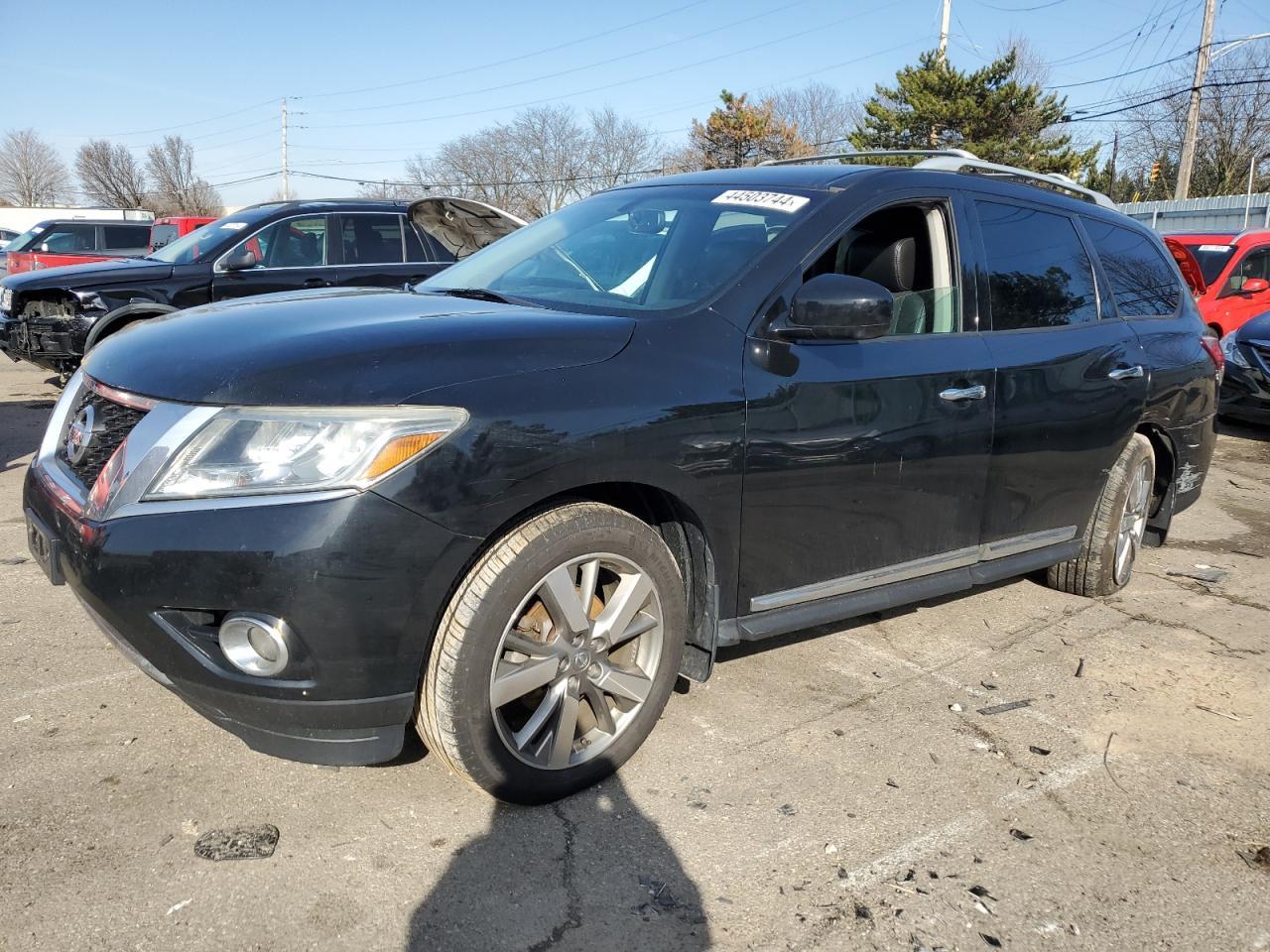 2013 NISSAN PATHFINDER car image