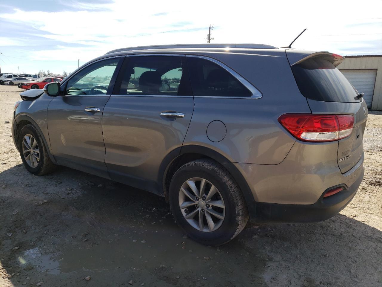 2017 KIA SORENTO LX - Фото 2